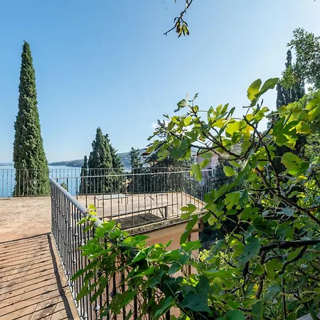 Il Faro By Interhome